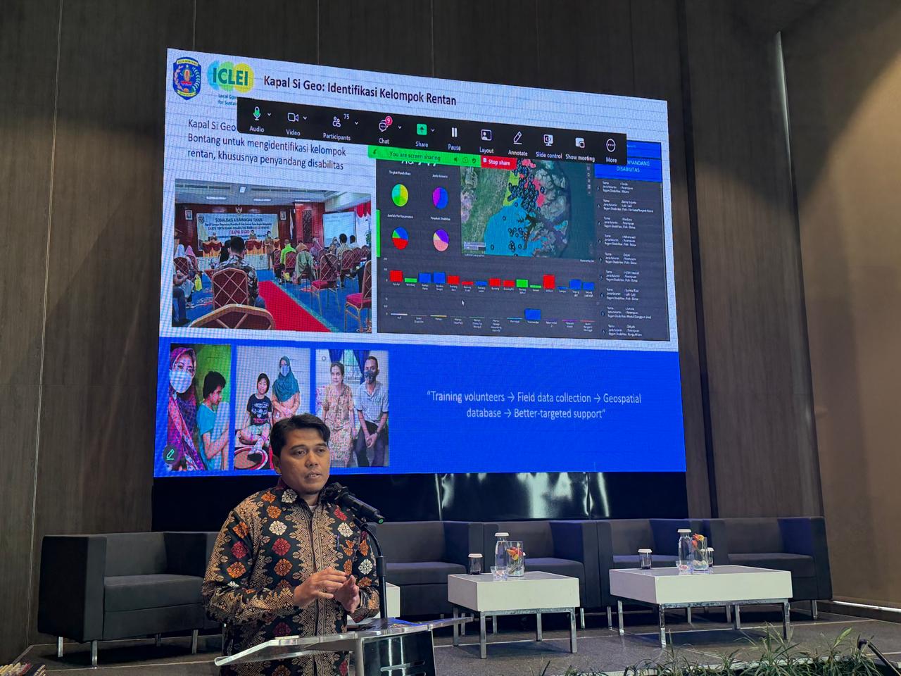 On 6 May 2026, Muji Esti Wahyudi from the Regional Planning Agency (Bappeda) of Bontang City is seen presenting the city’s best practice on GEDSI-informed flood management preparedness strategy.